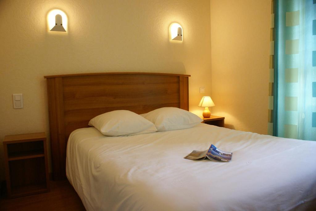 Hotel Le Passiflore Saint-Pol-de-Léon Pokój zdjęcie